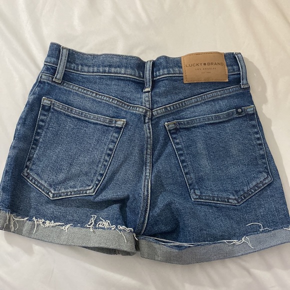Lucky brand jeans shorts - Picture 2 of 4
